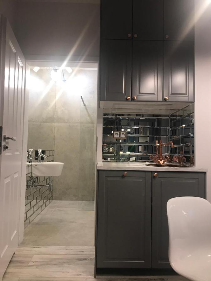Luxury Wola Apartament Варшава Экстерьер фото